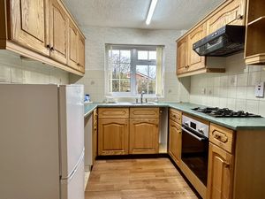Kitchen- click for photo gallery
